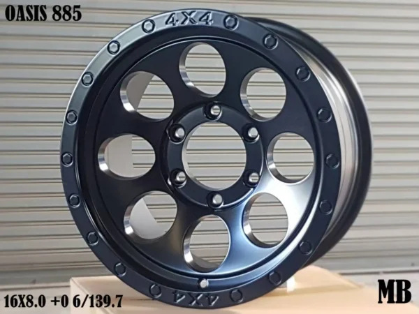 885 SIZE 16 - Image 1